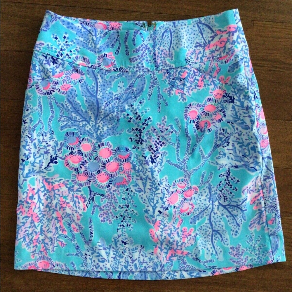 Lilly Pulitzer Floral Blue and Pink Skort Size 8